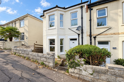 4-bed semi-detached on Cranmer Road, Bournemouth, BH9, £2,400/mo