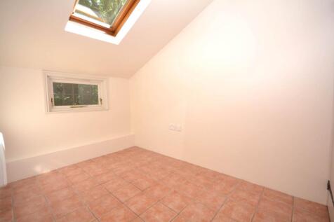 Chiltern Road, Chesham Bois HP6 photo 3