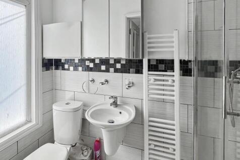 3 Kellino Street, Tooting, London SW17 8SY