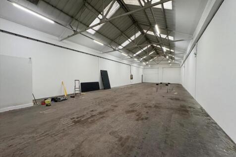 Distribution Warehouse to rent Image 4