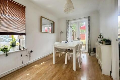Grant Drive, Maidstone, Kent, ME15 photo 3