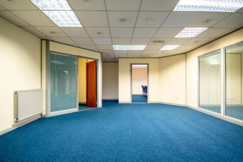 Office to rent Image 5