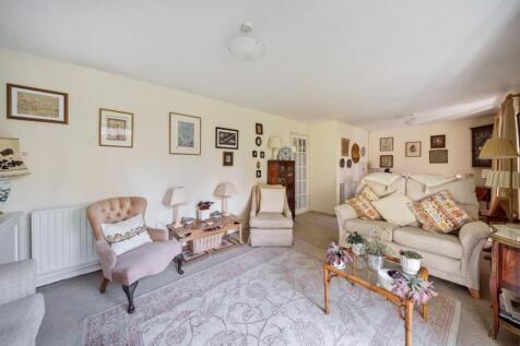 Sitting Dining Room