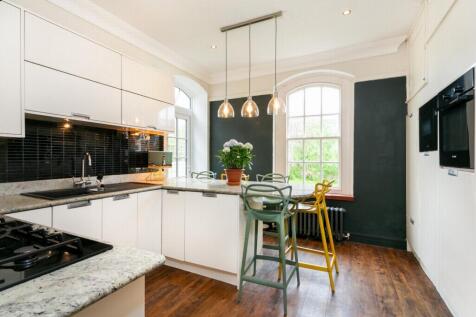 Kitchen/breakfast rm