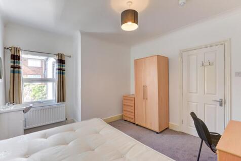 18 Egremont Place Bedroom 2