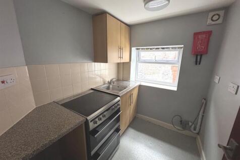 Flat 2, 17a Stanley StreetLeekStaffordshire photo 4