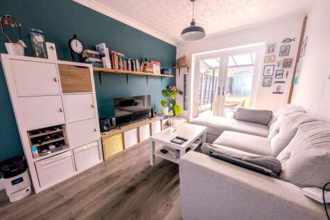 House - Living - 2.jpeg