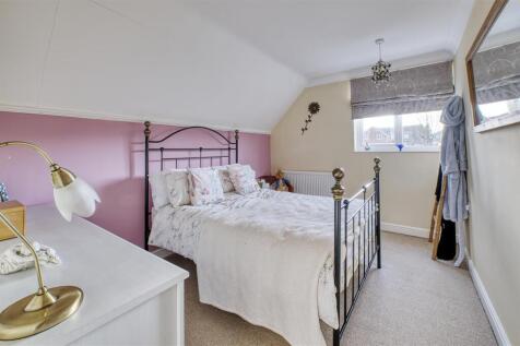 Holly RdD78_7980_HDR.jpg