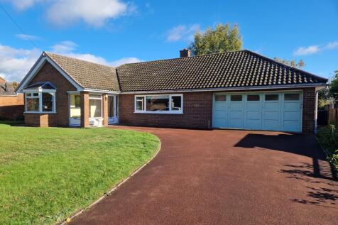 Uttoxeter Road, Hill Ridware. WS15 3RQ