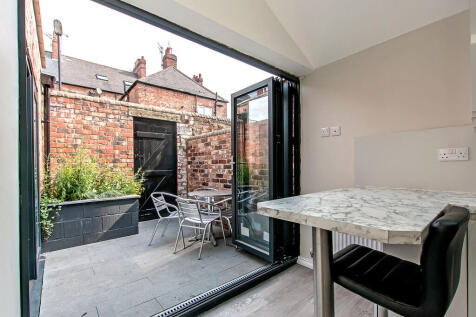 10 Sunbury Avenue, West Jesmond photo 3