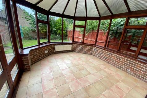 Knights Close, Warsash, Southampton, SO31 photo 4