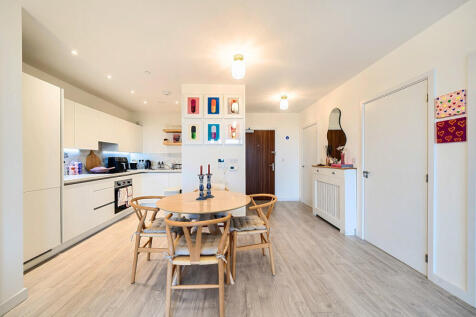 1359311-24-68d6ad...