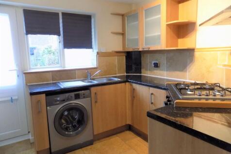 Milburn Grove, Bingham, NG13 photo 3