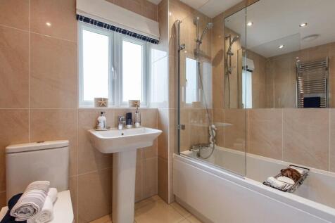 Family-friendly bathroom