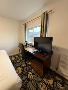 Room 209, Simply Stay Lincoln Road, Skegness, Lincolnshire, PE25 2EA photo 3