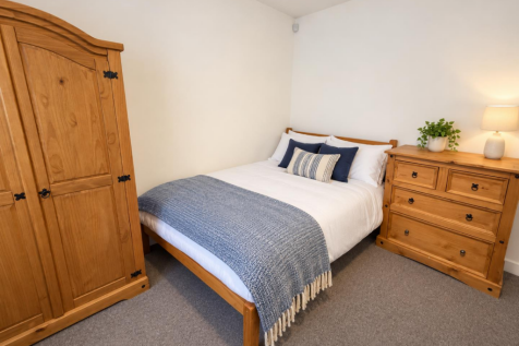 48 Priestley Street, Sheffield photo 3