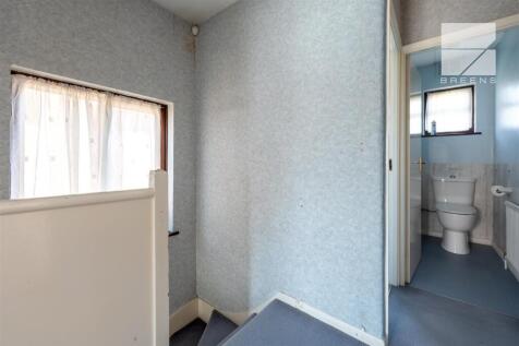 9 Brookhouse Gardens_0033.jpg