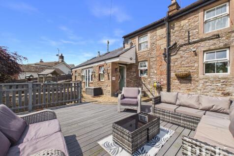 Rear Aspect &amp; Decked Area
