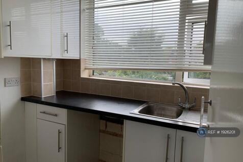 Studio Kitchen