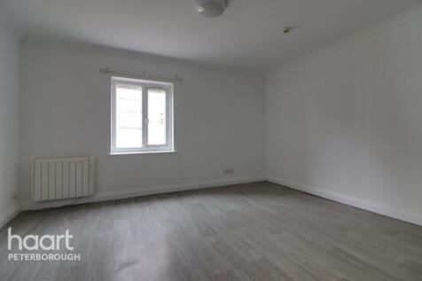 St Peters Road, WISBECH photo 3