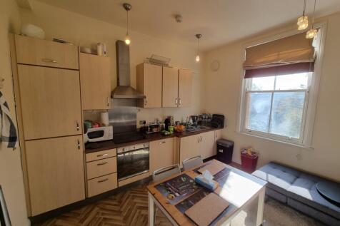 Apartment 16 The Manor House, Leamington Spa photo 2