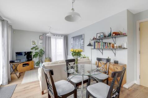 Lounge/ Kitchen diner