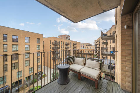 1388375-16-69383b...