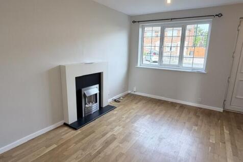 Barons Crescent, Copmanthorpe, York photo 5