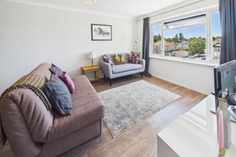 Presented by Clinton at EweMove Bexleyheath and Da