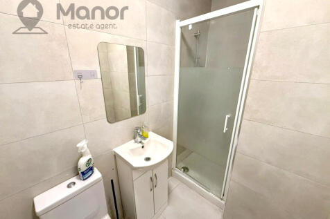 WhatsApp Image 2025-12-18 at 13.16.27 (2)