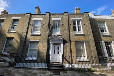 1-bed flat on Cranbury Terrace, Southampton, Hampshire, SO14, £800/mo