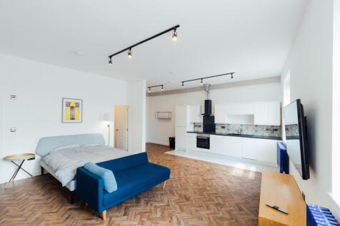 1-bed house on Canal House, Loughborough, £1,018/mo
