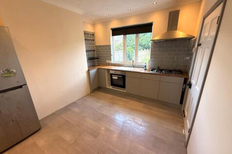 Fleet Street, Ellesmere Port, Cheshire West And Chester photo 3