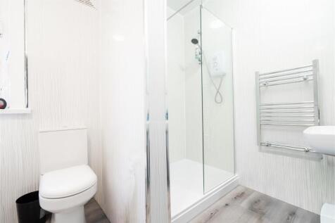 bathroom-1.jpg