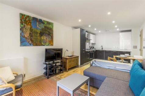 Reception/Kitchen