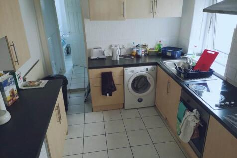 Kitchen (2)