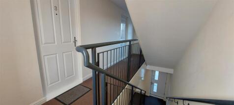 Communal Staircase &amp; Landing.jpg