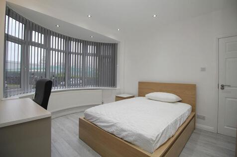 Bed and bay window