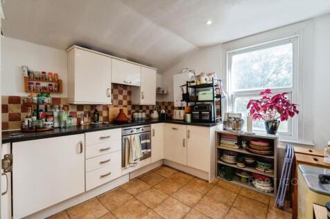 St. Georges Road, London, E10 photo 3