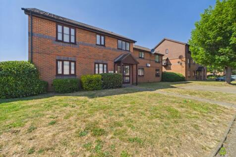 Presented by Clinton at EweMove Bexleyheath and Da