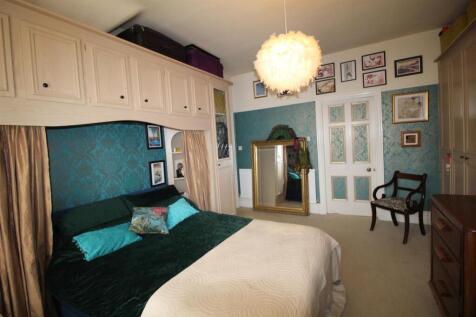 Park Road 74, Bedroom One.JPG