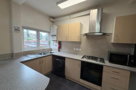 Hathersage Road, £175pppw inc bills photo 5
