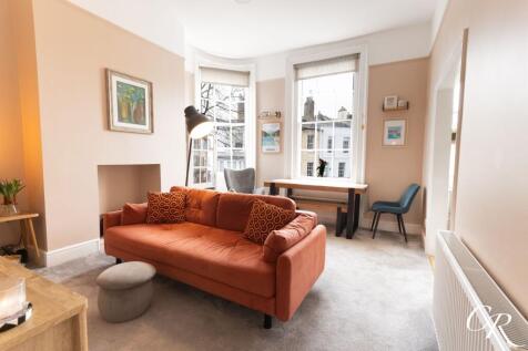 Sitting-Dining Room