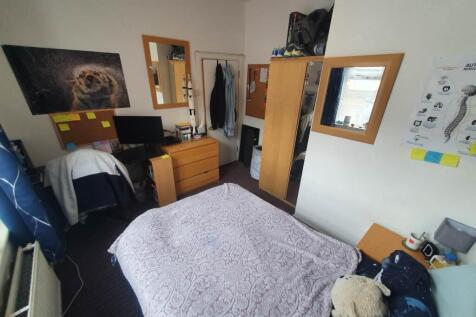 Rhymney Street, Cathays,  photo 2