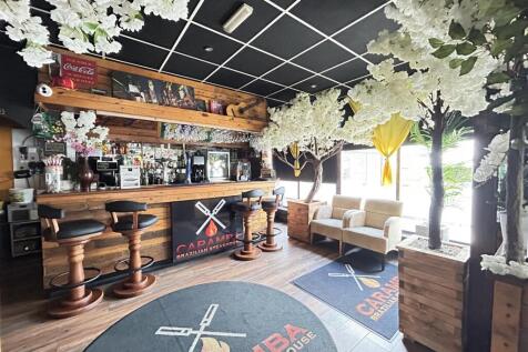 Commercial Property to rent Image 3