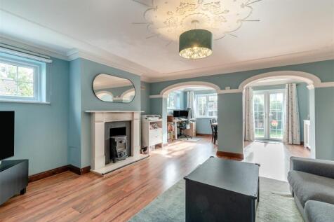 8703167-interior05.jpg