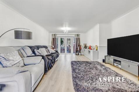 Aspire Estate Agents31.jpg