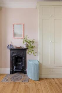 Trumpington Road, E7