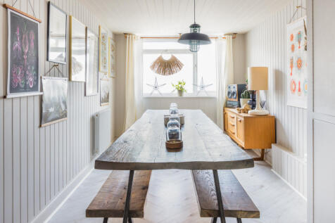 111296 - Denham Way_The Modern House (18).jpg