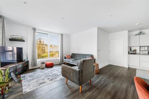 1 Munster Court, Bollo Bridge-5.jpg